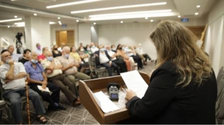 تحت رعاية اتّحاد أدباء الكرمل 48 الكاتبة ناهد زعبي تشهر باكورة إبداعاتها الأدبيّة